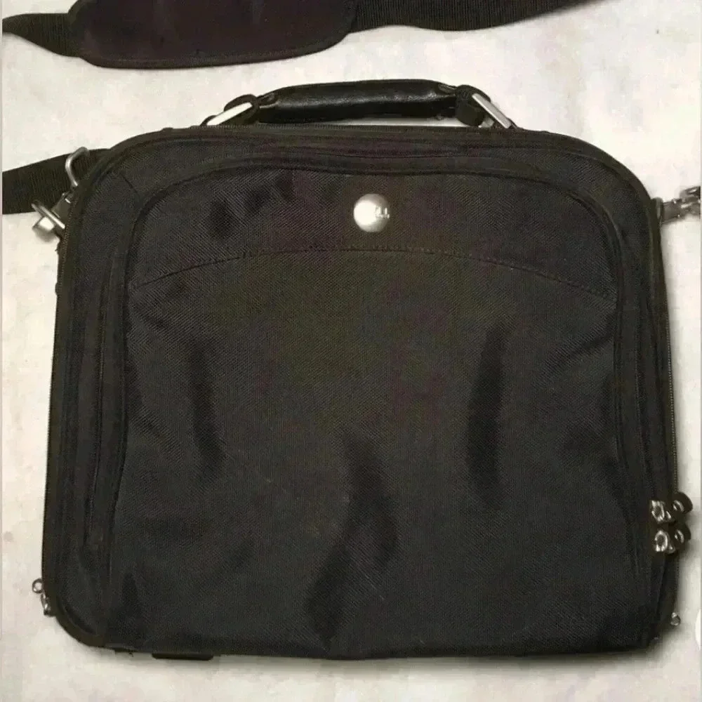 Dell Laptop Computer Bag 15X13X5 Padded Shoulder Strap Carry On Travel